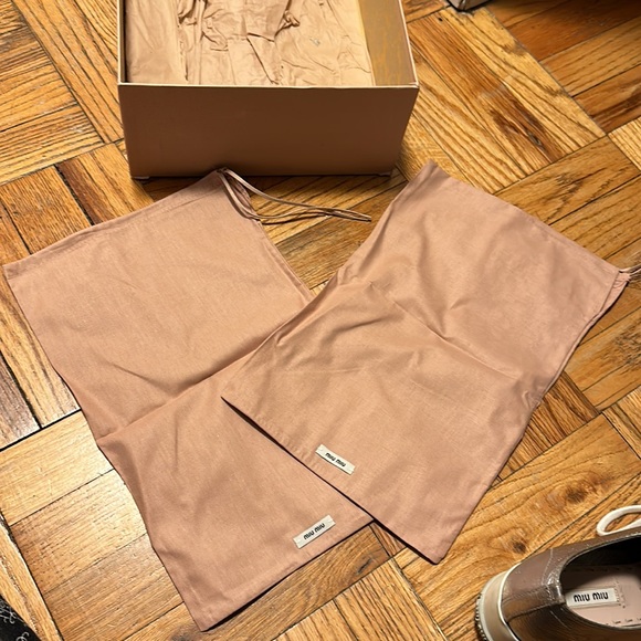 MIU MIU Silver Pointed Platform Sneakers - Picture 14 of 15